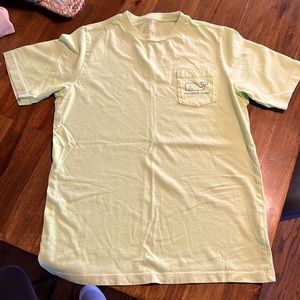Boys Vineyard Vines short sleeve tshirt. Perfect condition. Like new.